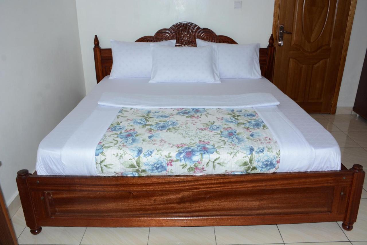 Corina K Guest House Kigali Exterior photo